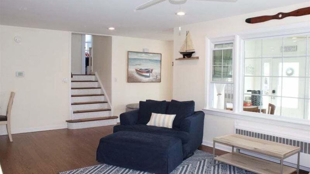 Photo of Livingroom in Point Pleasant Beach