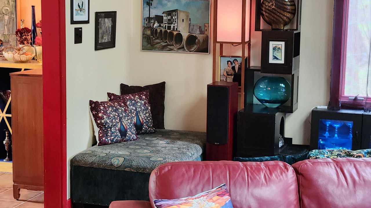 Photo of Livingroom in Chapel Hill