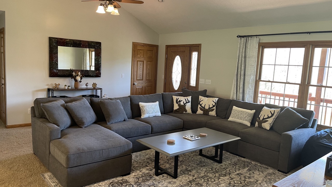 Photo of Livingroom in Creola