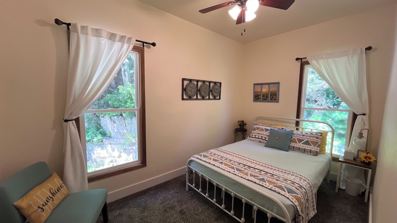 Photo of Bedroom in Downtown Dubuque