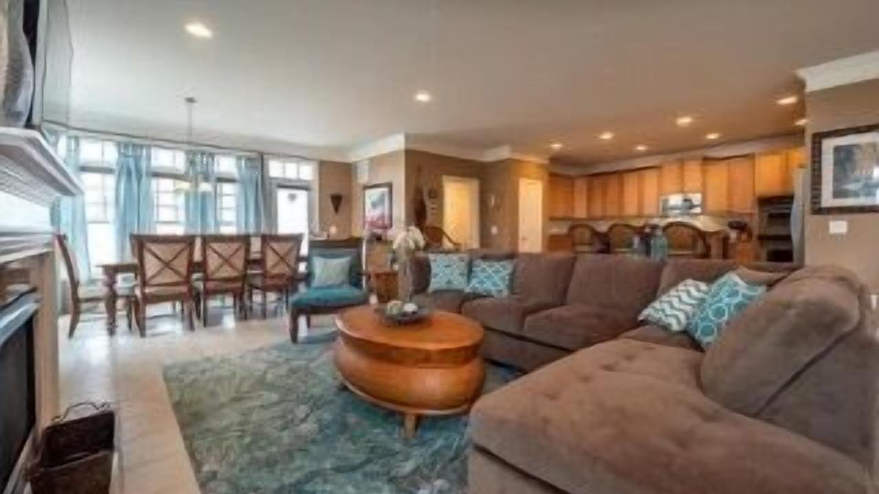 Photo of Livingroom in Long Neck