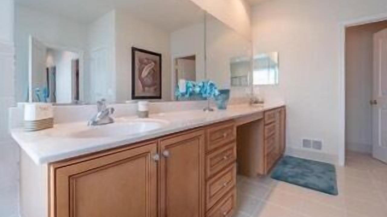 Photo of Bathroom in Long Neck