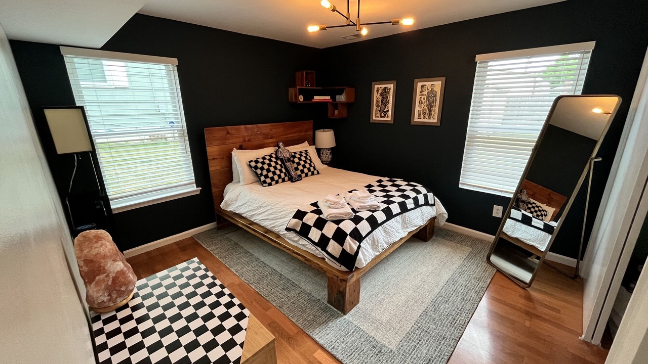 Photo of Bedroom in Neptune City