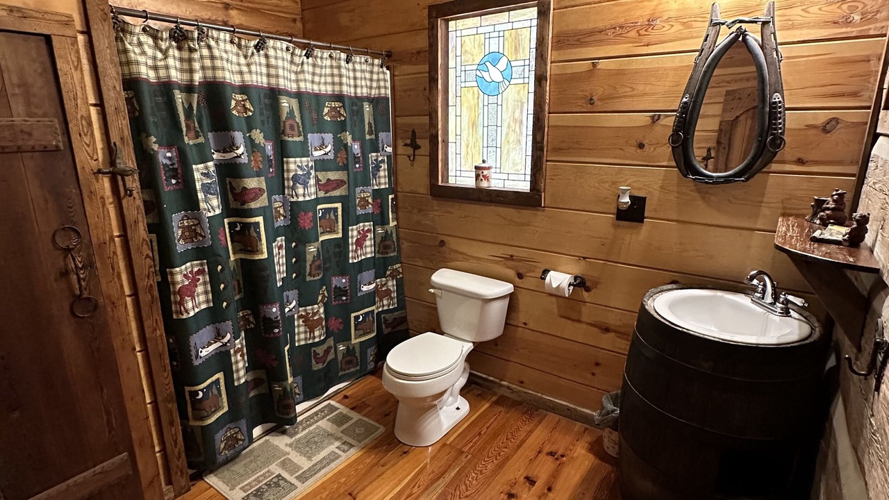 Photo of Bathroom in Fort Payne