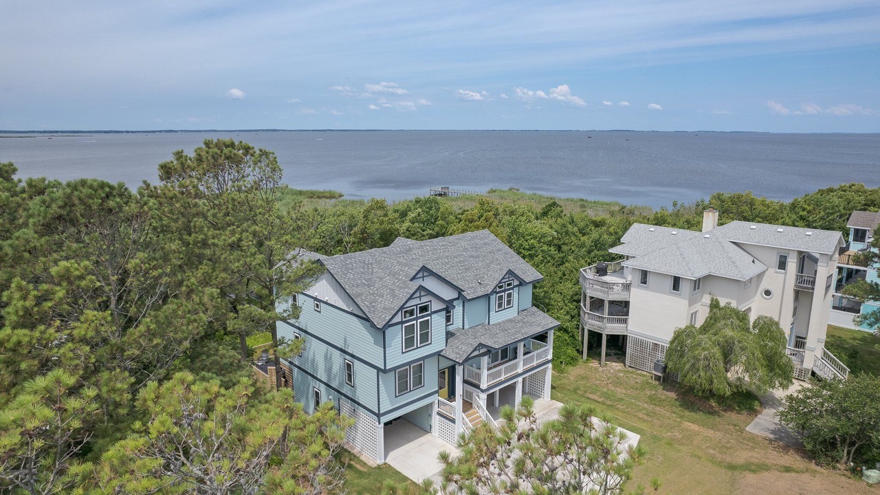 Photo of Outdoor in Monteray Shores
