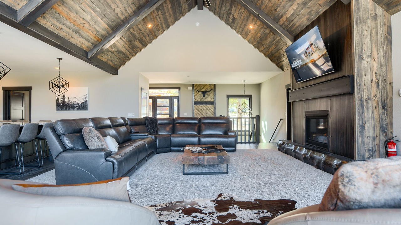 Photo of Livingroom in Lead
