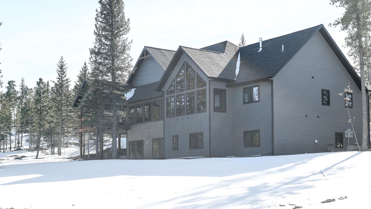 Photo of Outdoor in Lead