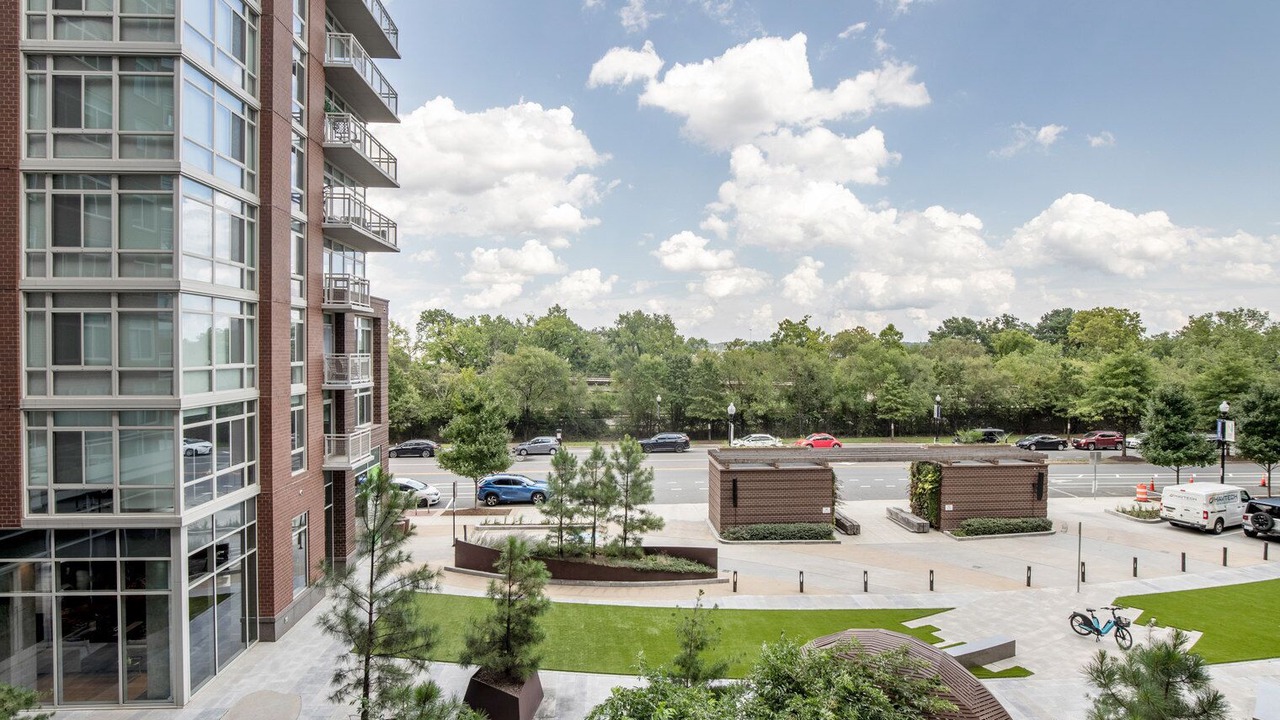 Photo of Outdoor in Crystal City