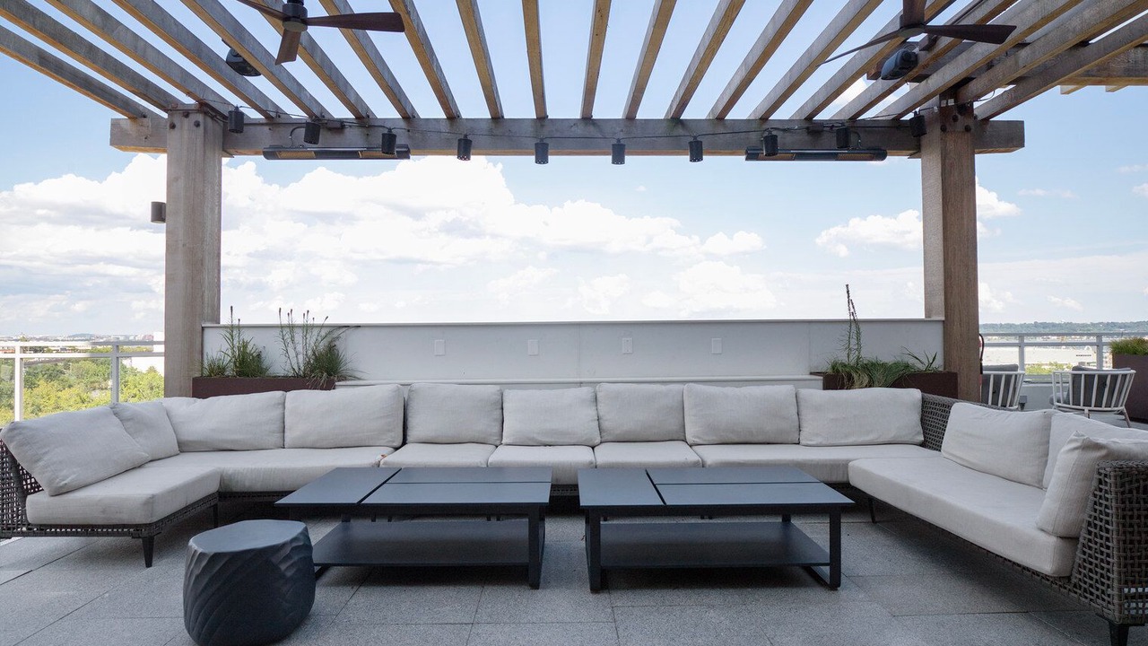 Photo of Patio Balcony in Crystal City