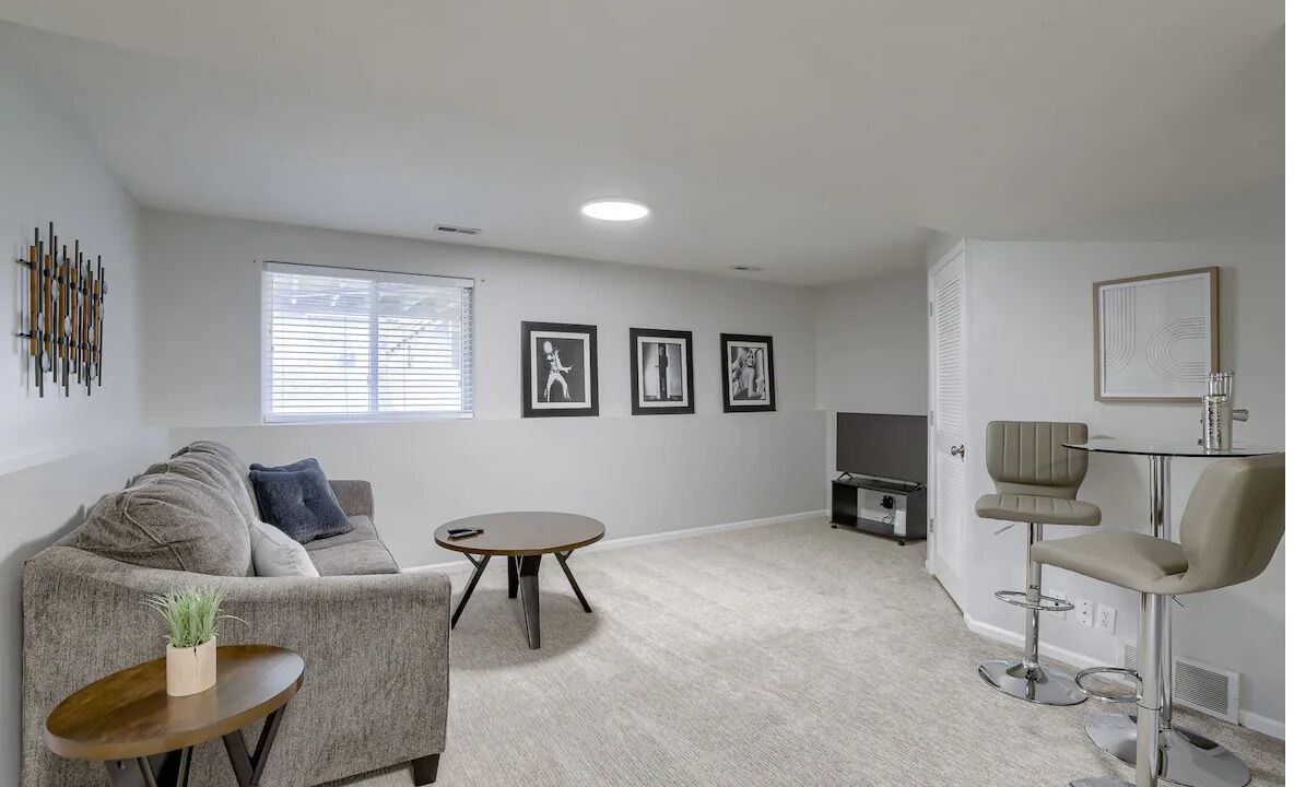 Photo of Livingroom in McArdle