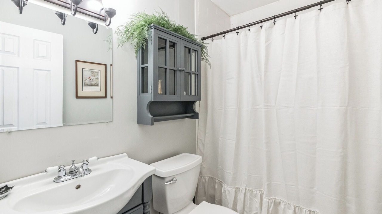 Photo of Bathroom in Leesburg