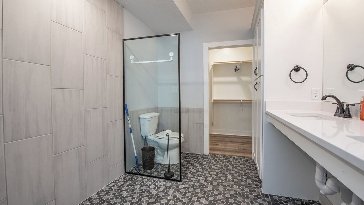 Photo of Bathroom in Smithville