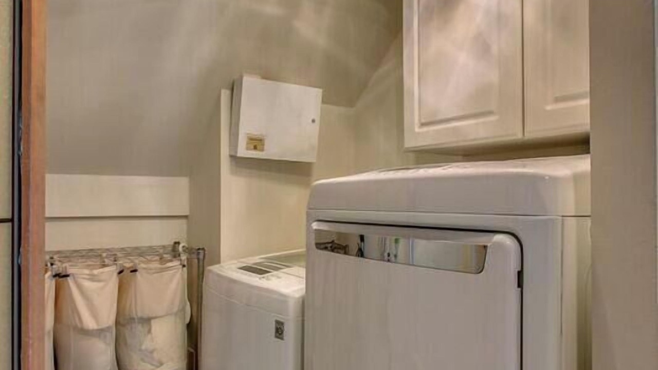 Photo of Bathroom in Cape May Court House