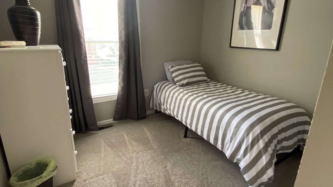 Photo of Bedroom in Des Moines