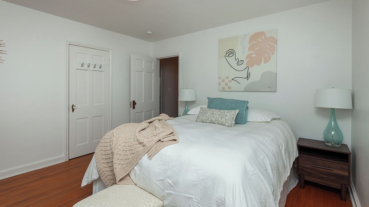 Photo of Bedroom in Ames