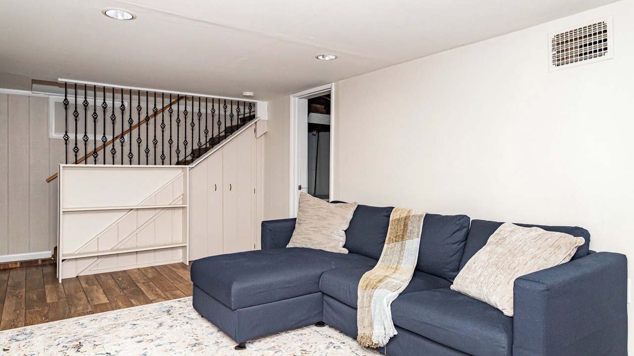Photo of Bedroom in Ames