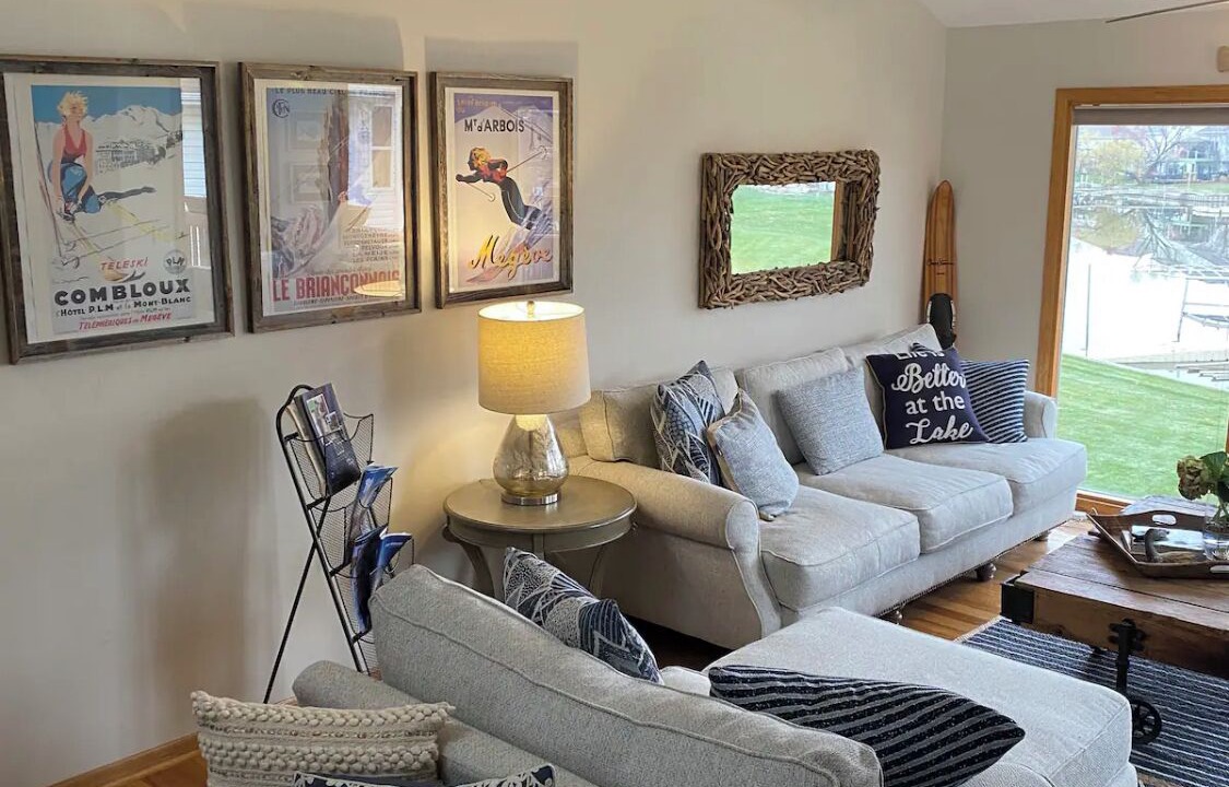 Photo of Livingroom in Carter Lake