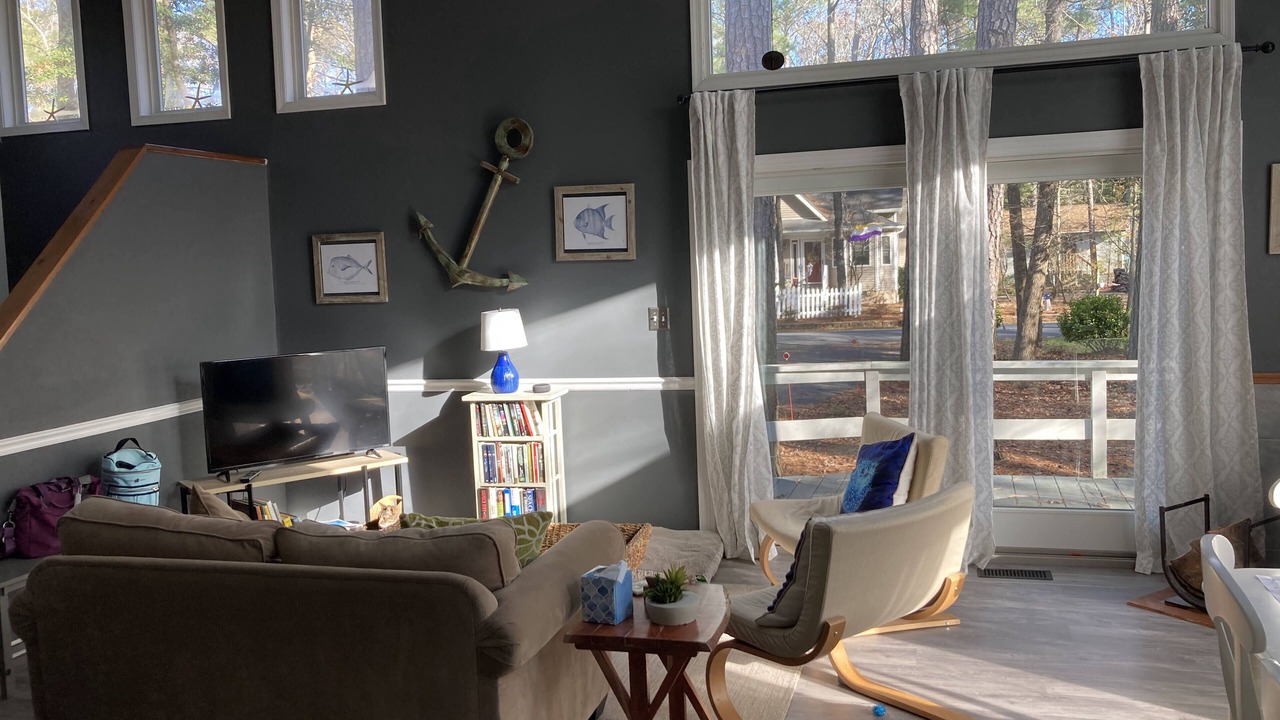 Photo of Livingroom in Ocean Pines