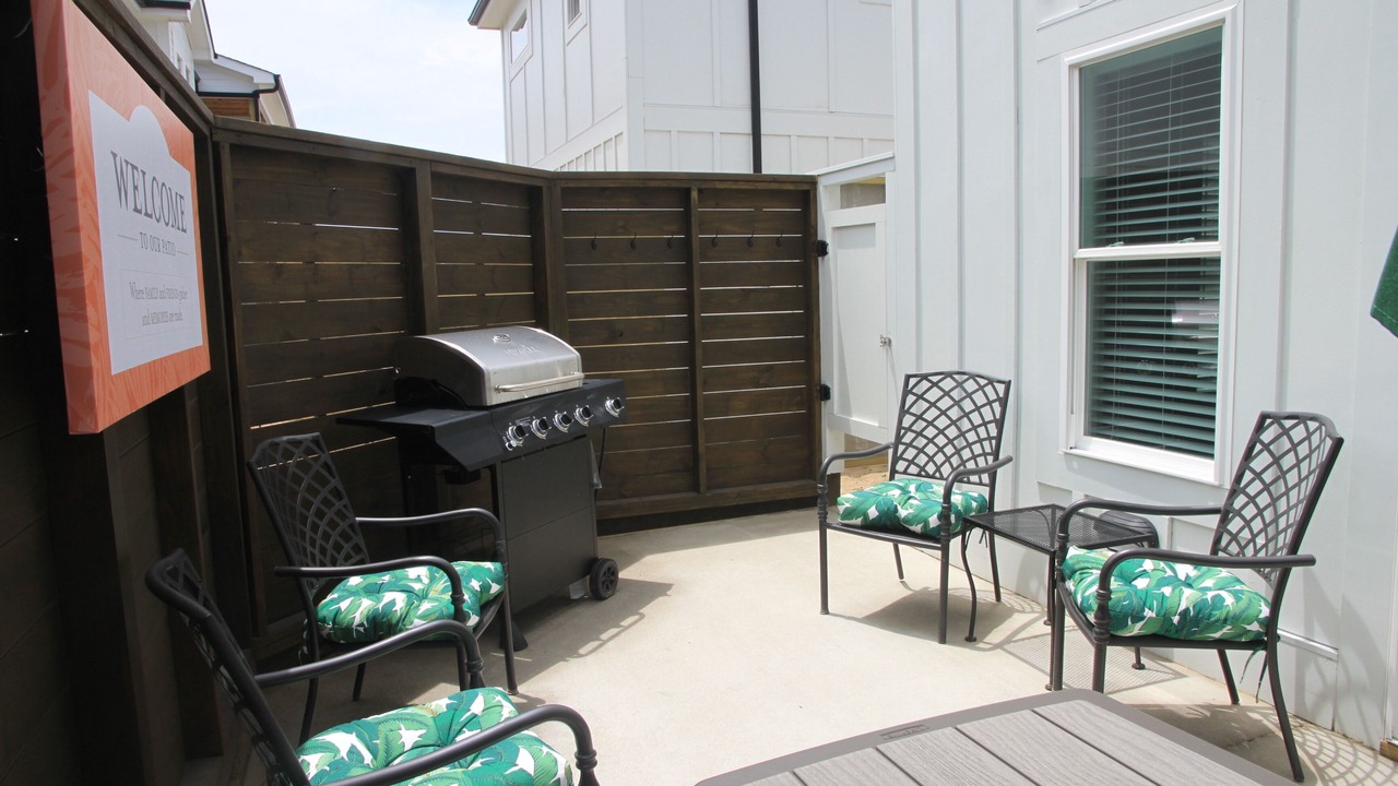 Photo of Outdoor in Corolla Light