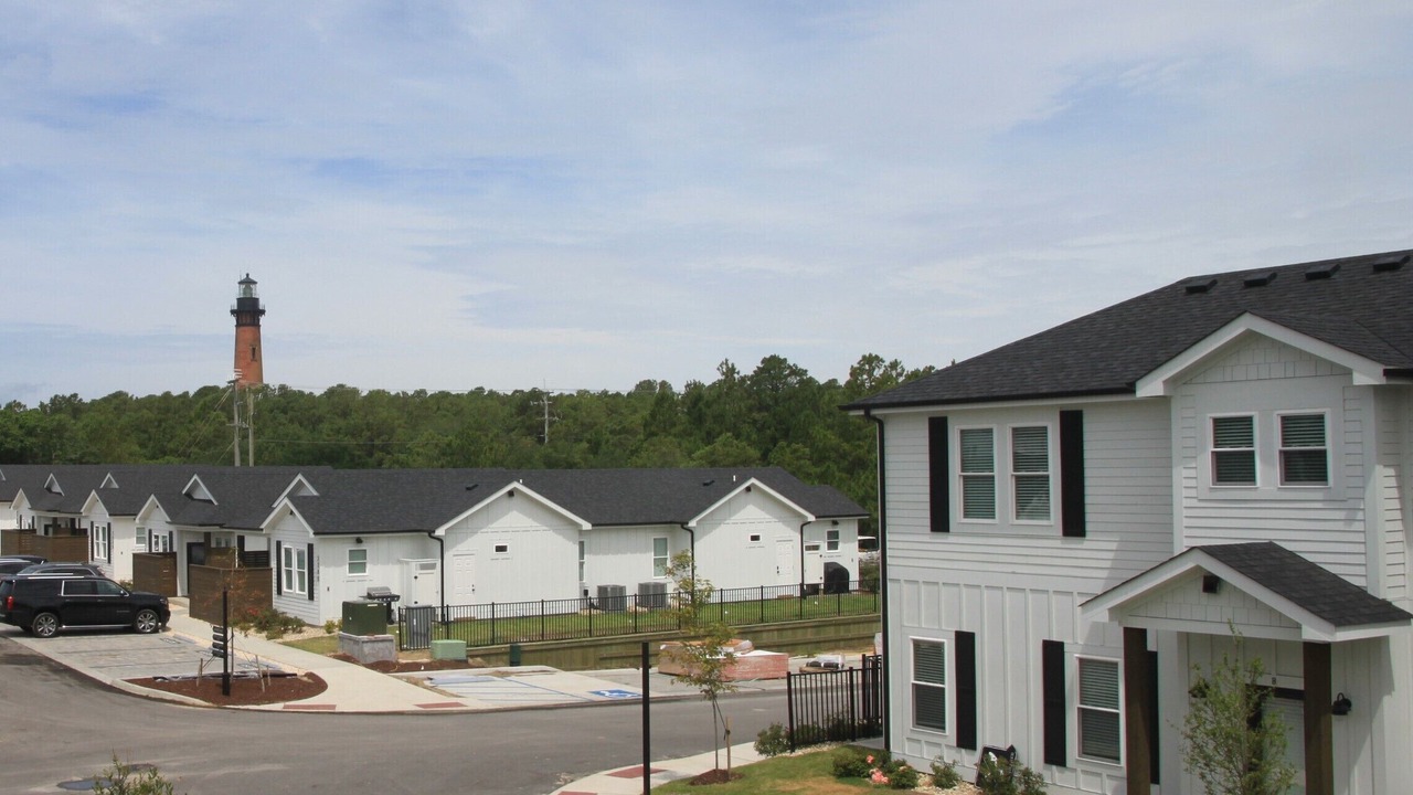 Photo of Outdoor in Corolla Light