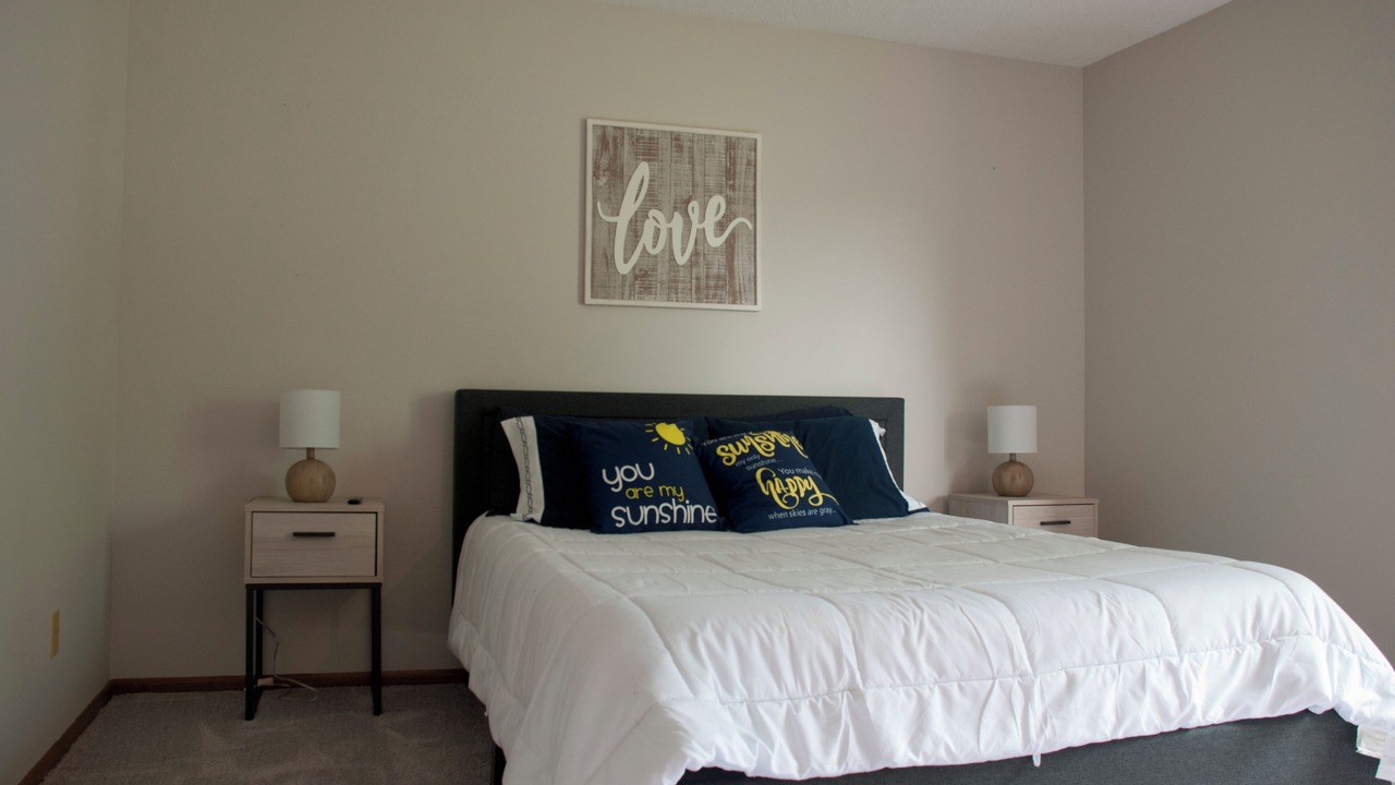 Photo of Bedroom in Urbandale