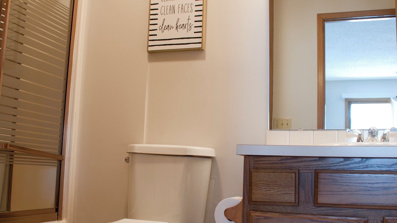 Photo of Bathroom in Urbandale