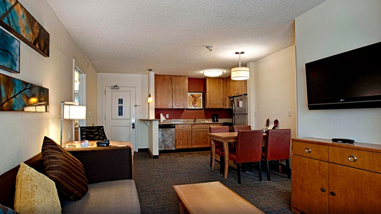 Photo of Livingroom in Egg Harbor Township