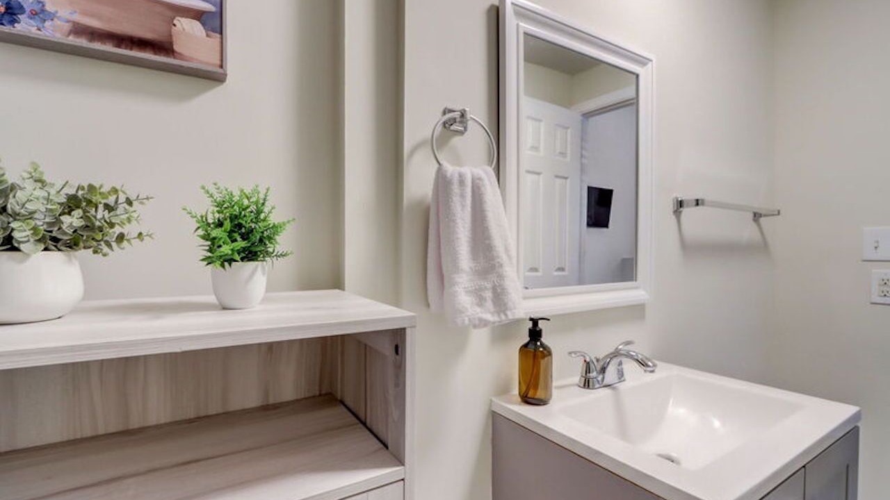 Photo of Bathroom in Downtown Baltimore