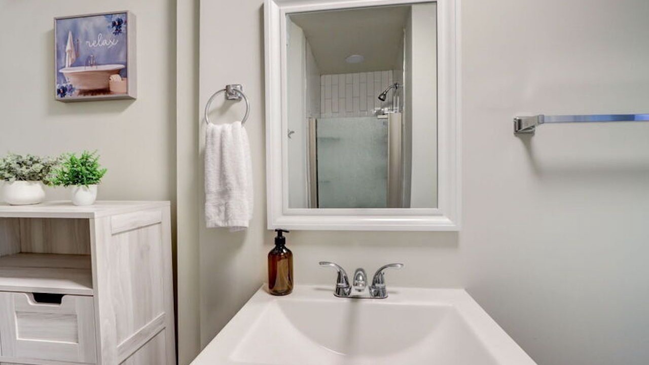 Photo of Bathroom in Downtown Baltimore