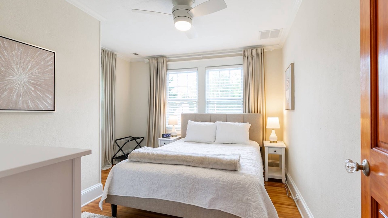 Photo of Bedroom in West Annapolis