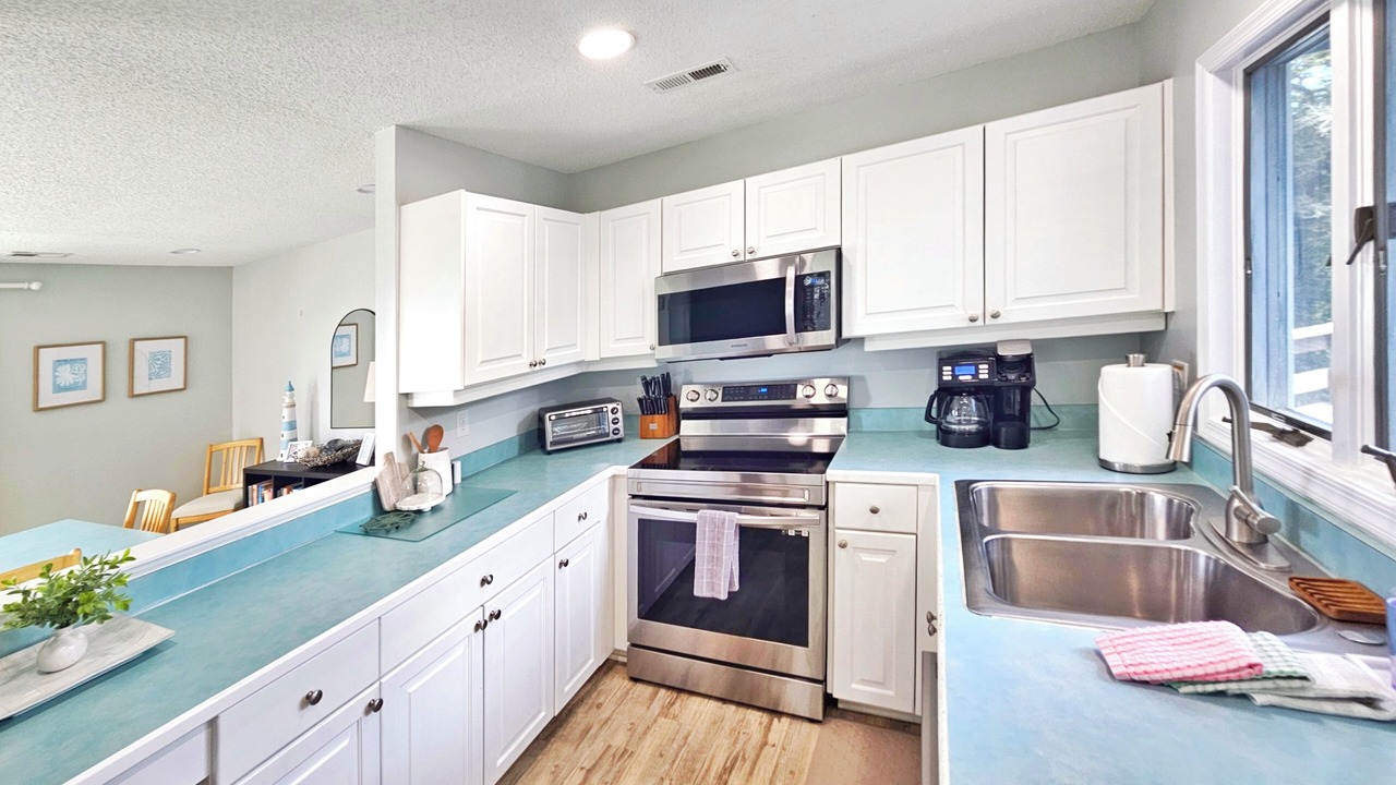Photo of Kitchen in Corolla Light