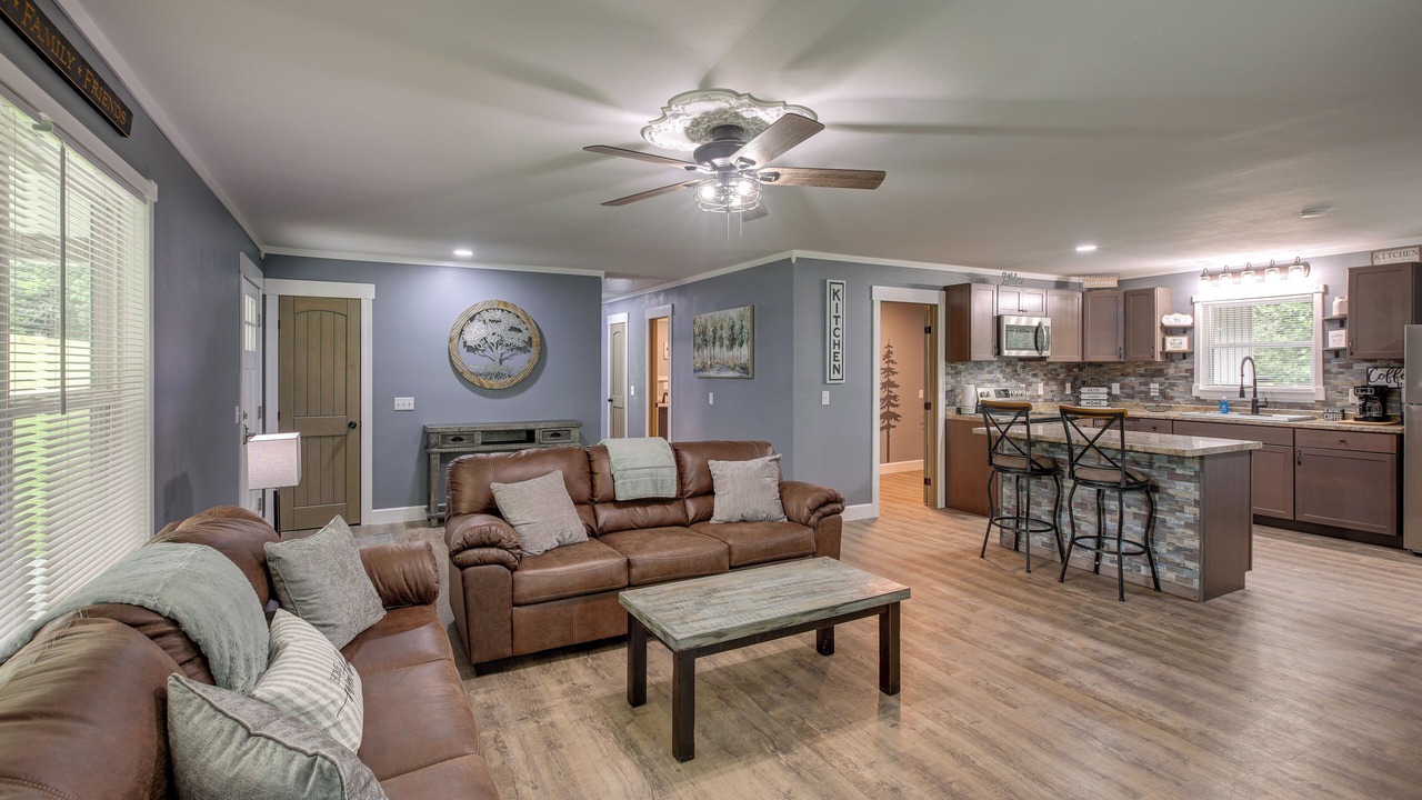 Photo of Livingroom in Bryant