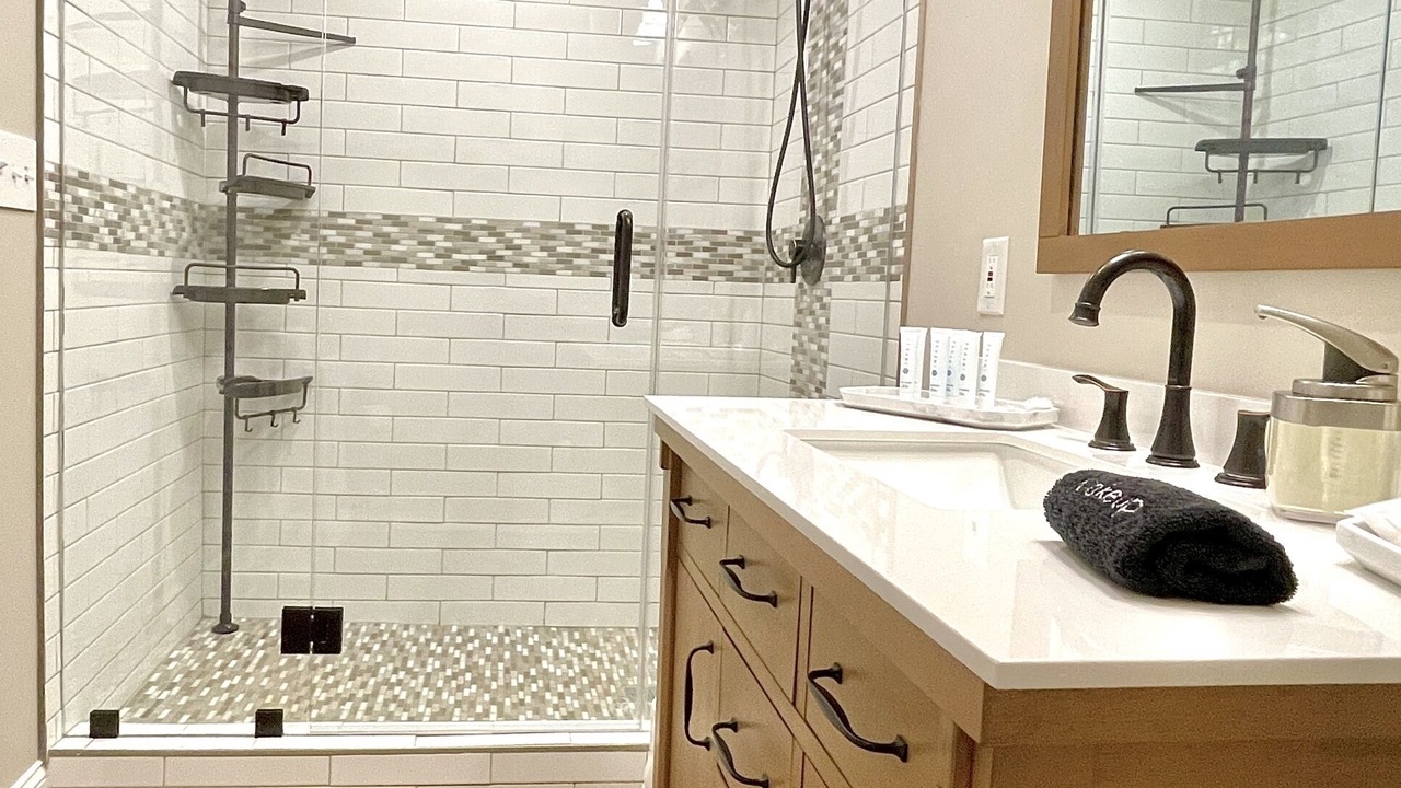 Photo of Bathroom in Graysville