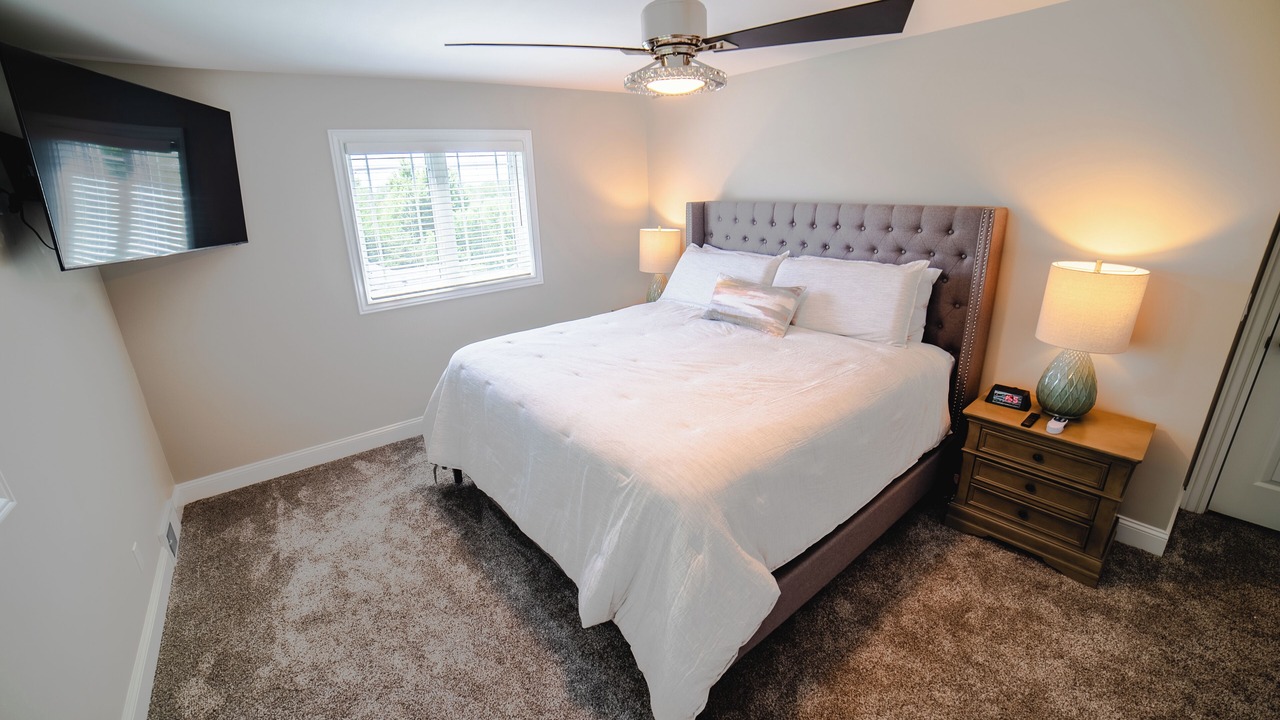 Photo of Bedroom in Dubuque