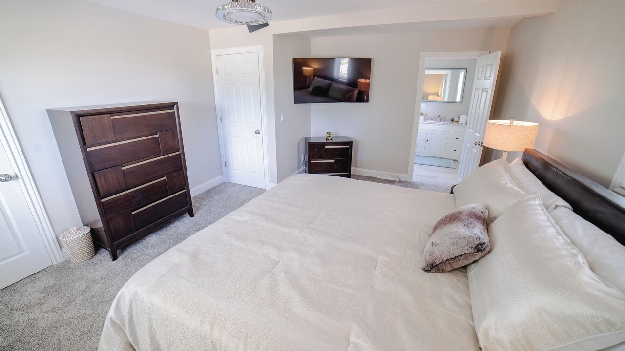 Photo of Bedroom in Dubuque