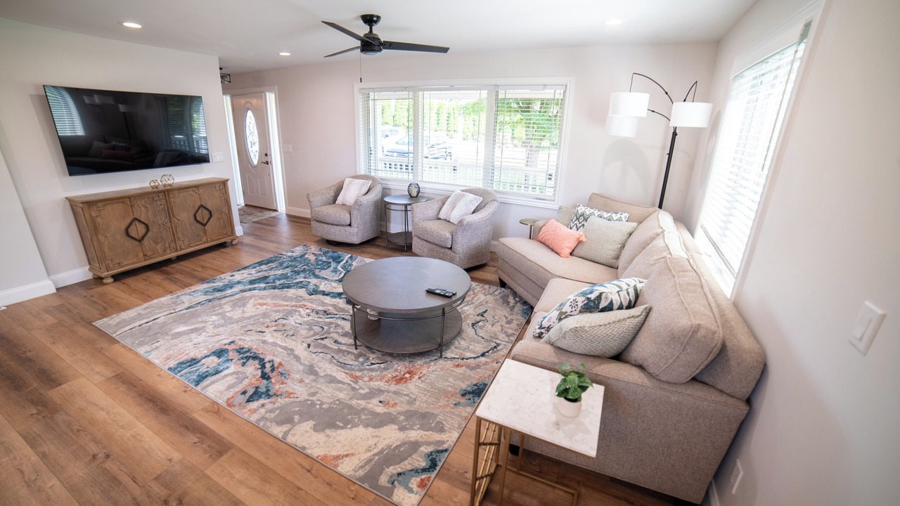 Photo of Livingroom in Dubuque