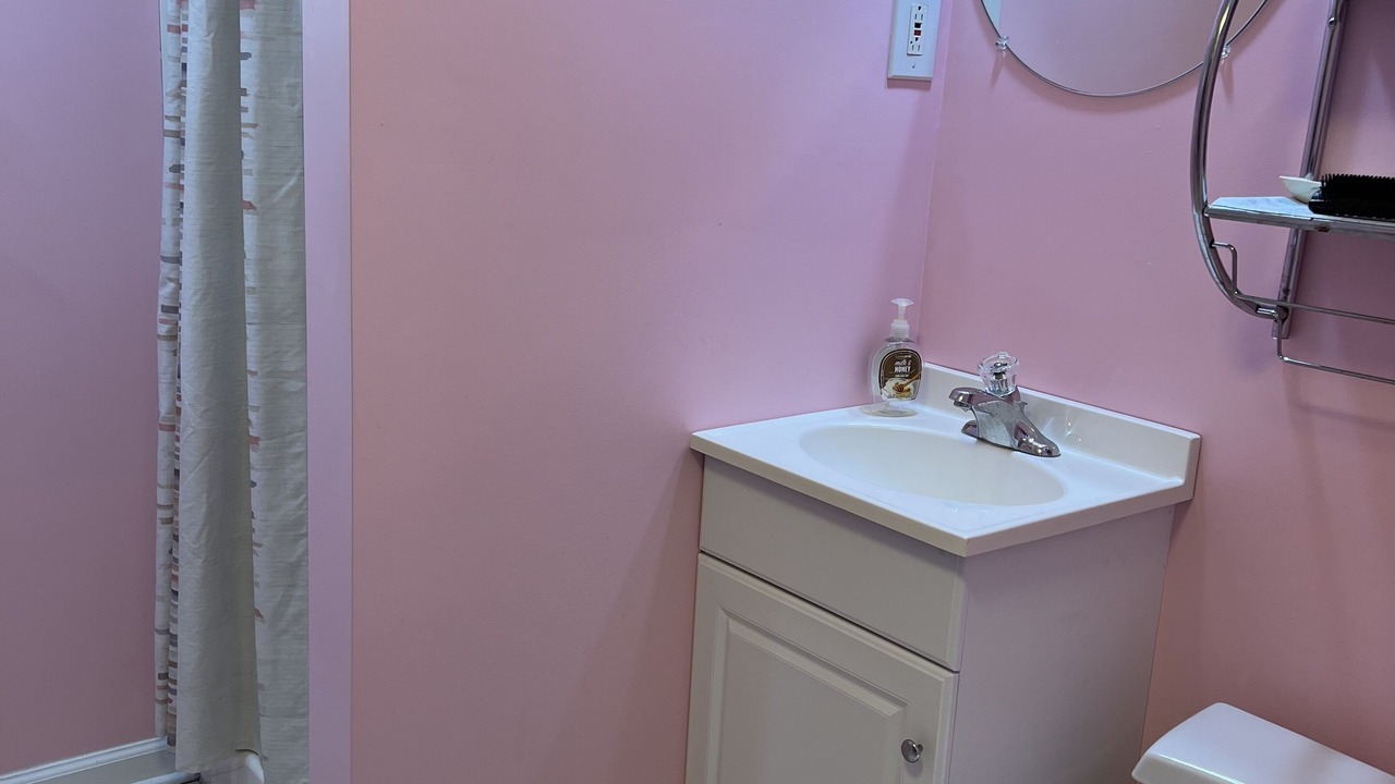 Photo of Bathroom in Beach Haven West