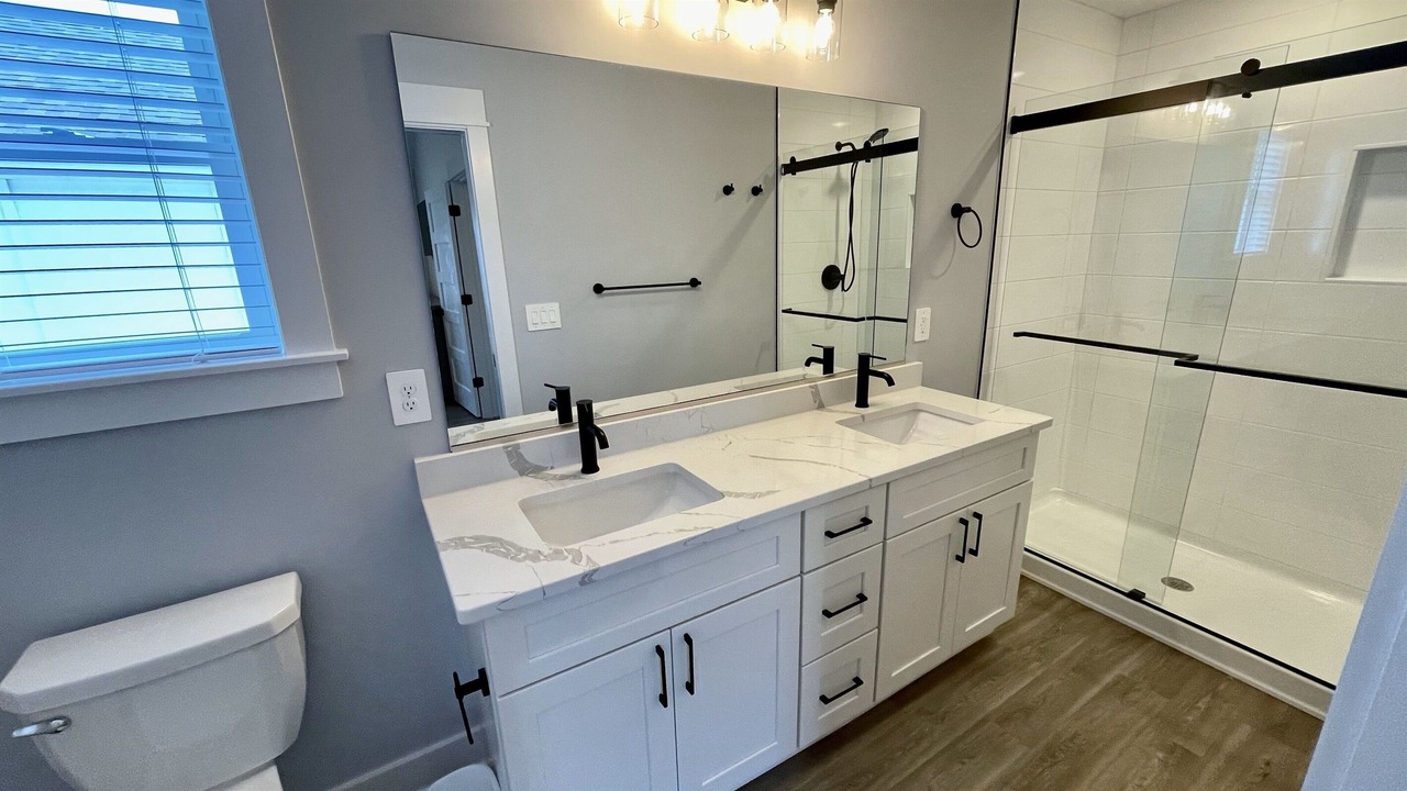 Photo of Bathroom in Corolla Light
