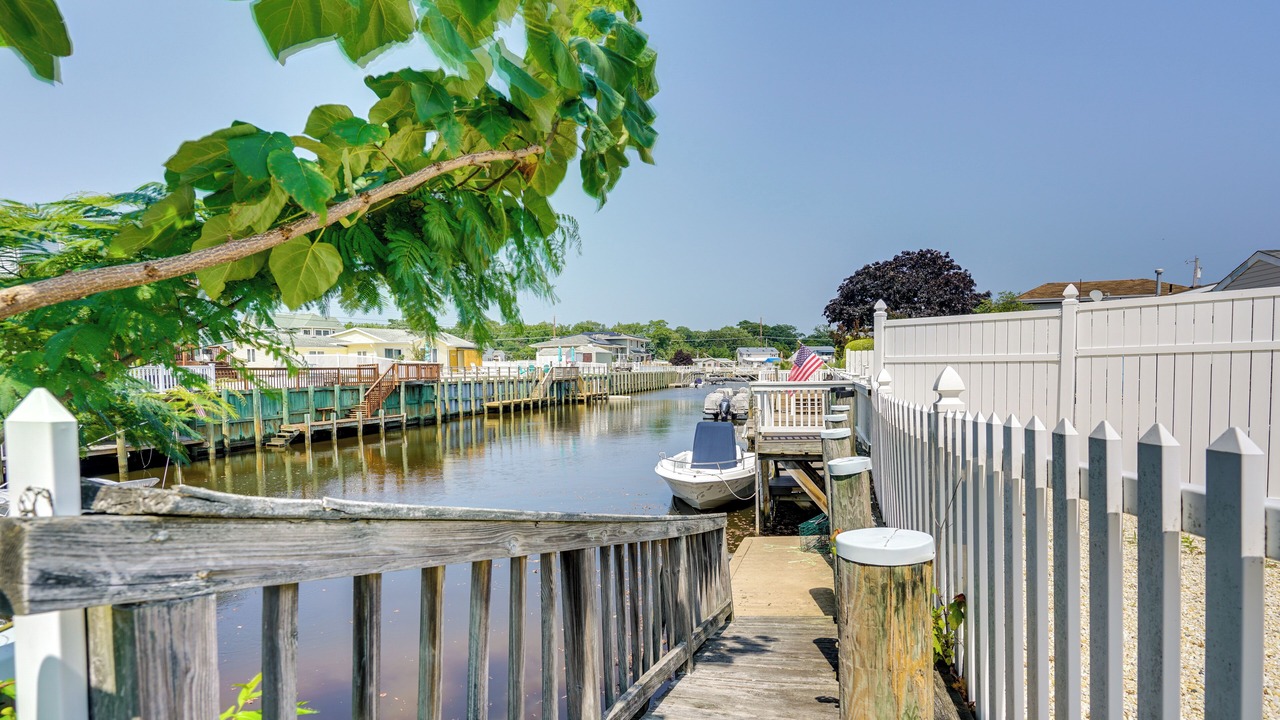 Photo of Others in Beach Haven West