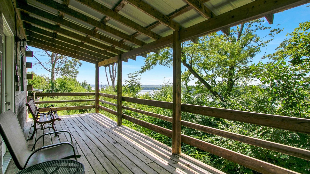 Photo of Patio Balcony in Savanna
