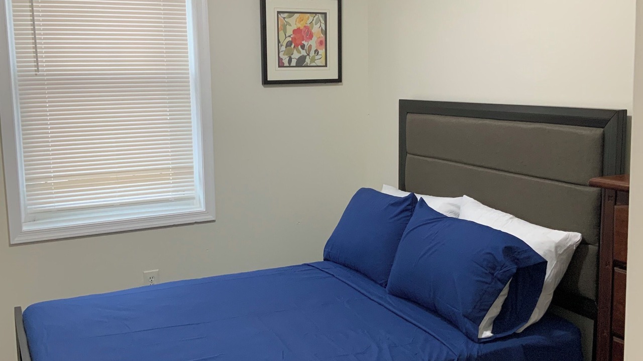 Photo of Bedroom in Downtown Baltimore