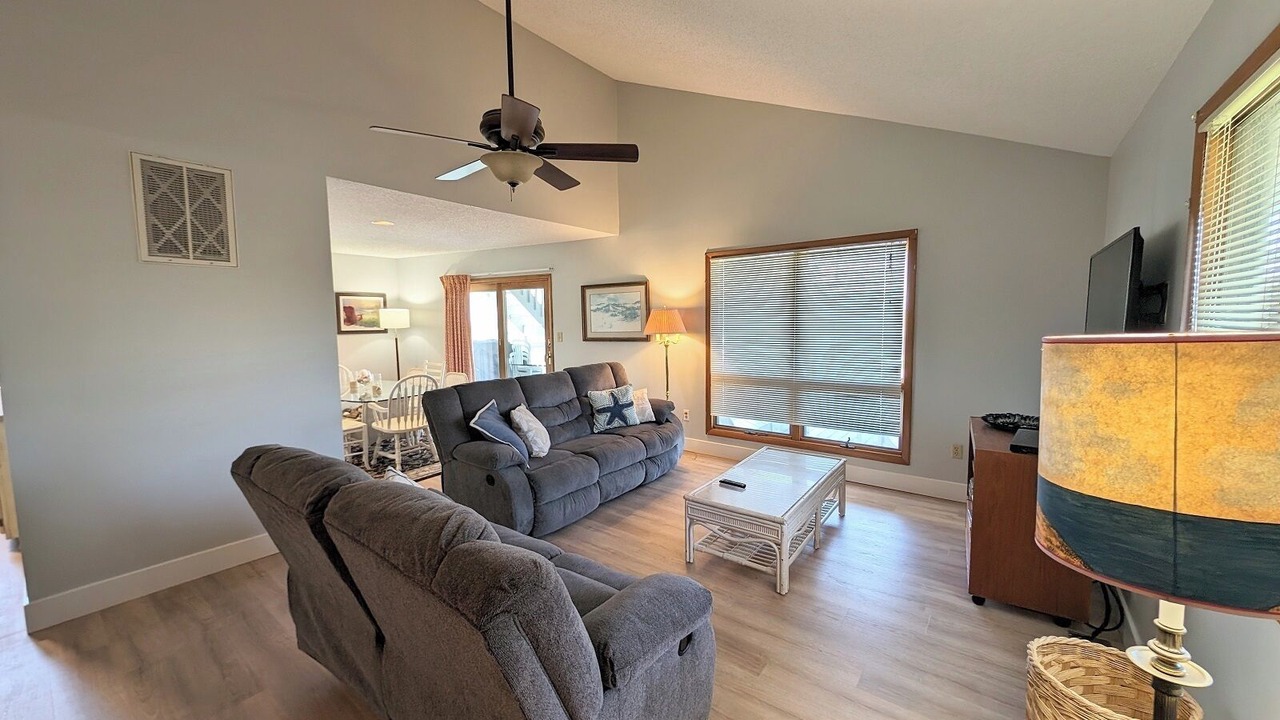 Photo of Livingroom in Fenwick Island