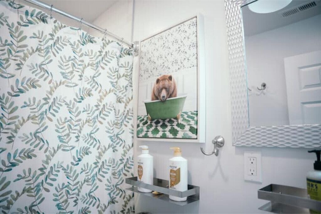 Photo of Bathroom in Fells Point