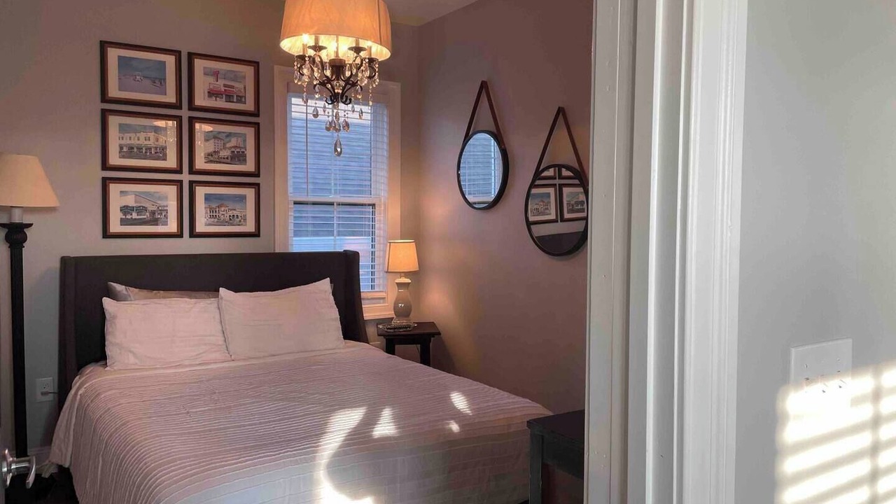 Photo of Bedroom in North End