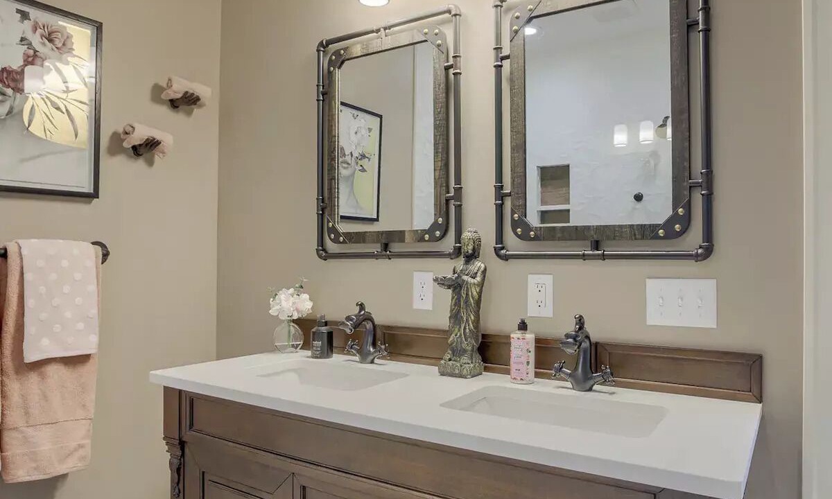 Photo of Bathroom in Dahlman