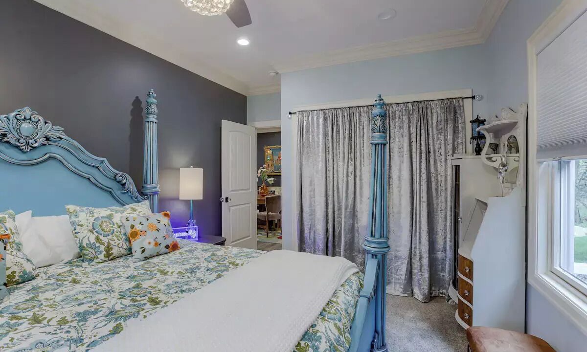 Photo of Bedroom in Dahlman