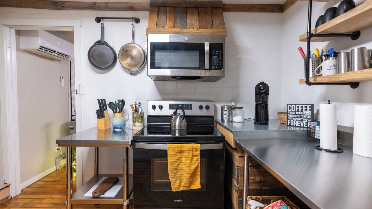 Photo of Kitchen in Cape May Court House