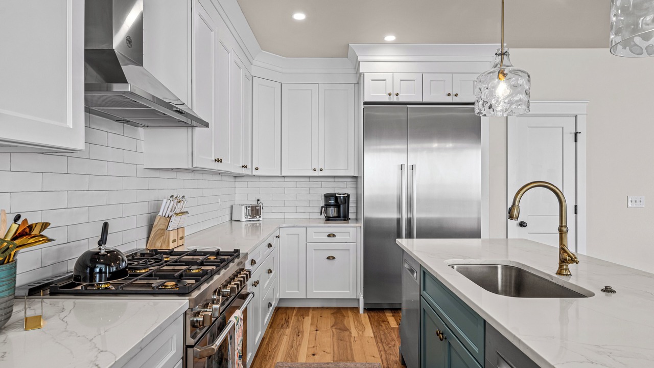 Photo of Kitchen in Ship Bottom