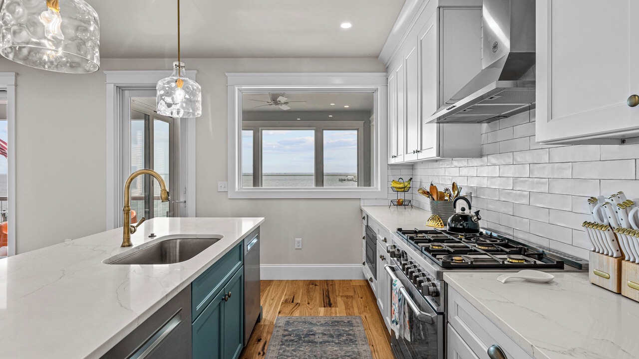 Photo of Kitchen in Ship Bottom