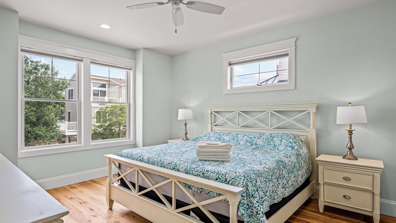 Photo of Bedroom in Ship Bottom